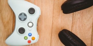 PC-Gaming-Controller: Xbox, PlayStation oder Dritthersteller – Welcher passt? - Cover Image